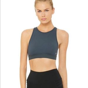 Incline Bra - dark grey Alo Yoga size medium